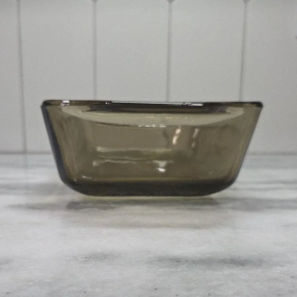 Glasbake Jeanette Smoke Casserole Dish, Vtg‎ Yellow Daisies Design, Kitchenware